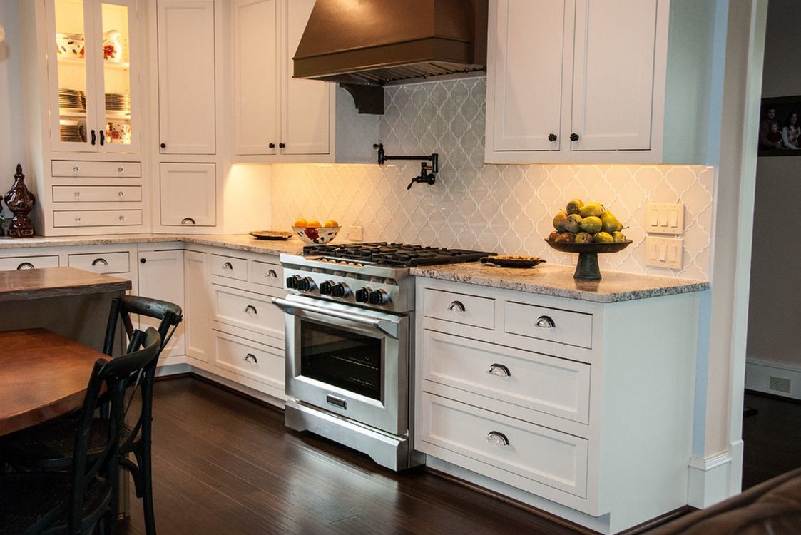Kitchen Backsplash Glazzio Versailles Series White Tulip