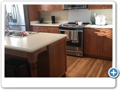 Karndean Longboard Lemon-spotted gum kitchen