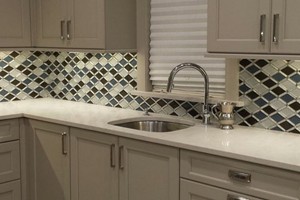 KITCHEN BACKSPLASH - GLAZZIO FALLING STAR 2