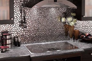 KITCHEN BACKSPLASH - SOLISTONE METAL PEBBLES ASTRO